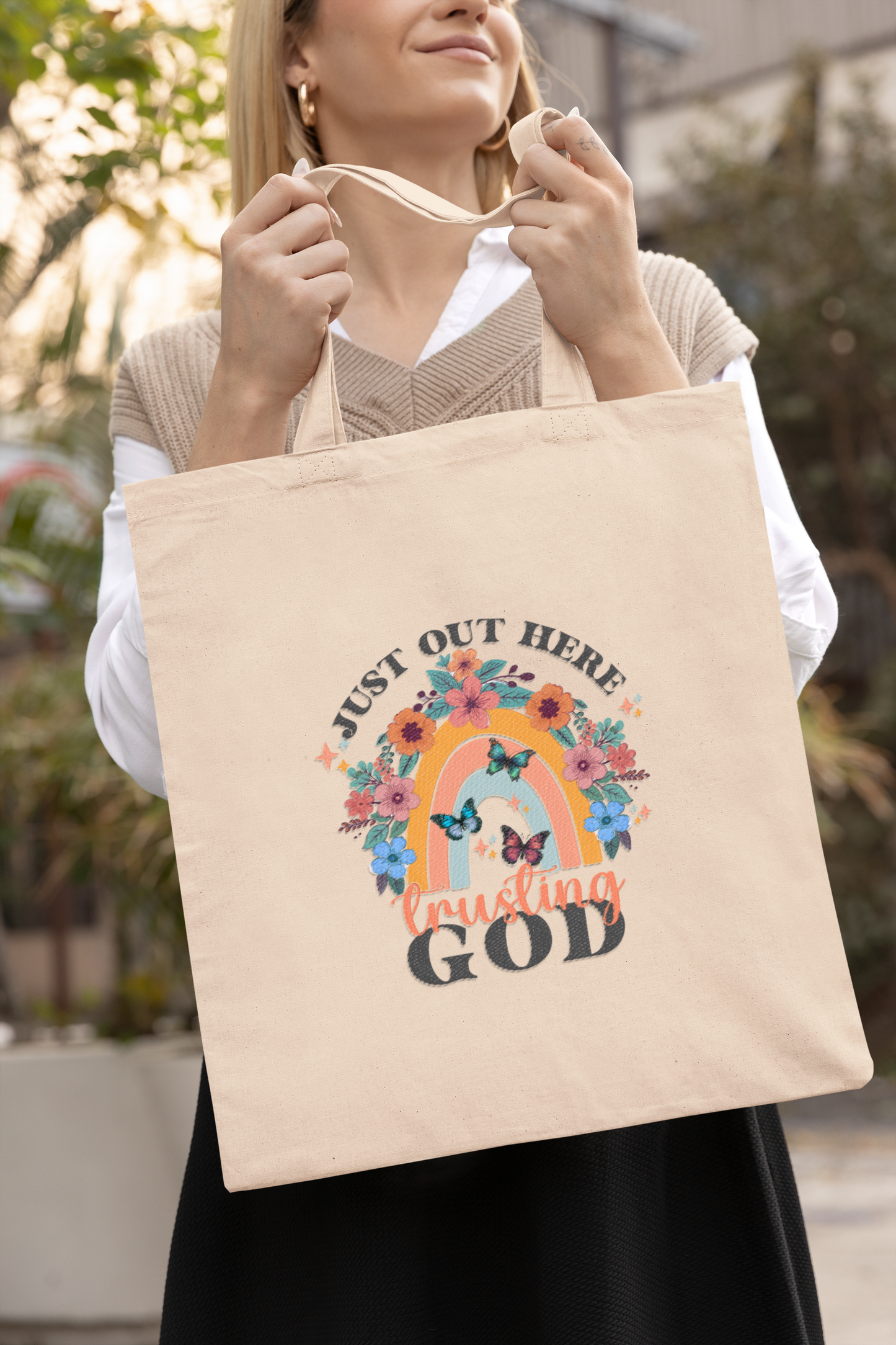 JUST OUT HERE TRUSTING GOD - PROMISEKEEPER TOTES